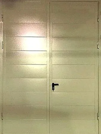 Противопожарные ворота Fenix-14 (Нитроэмаль) - внешняя сторона